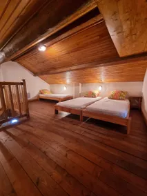 Secluded chalet in the heart of the Livradois Forez nature park - Image 4