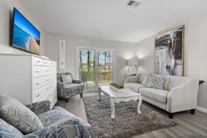 Modern Retreat - Image 5