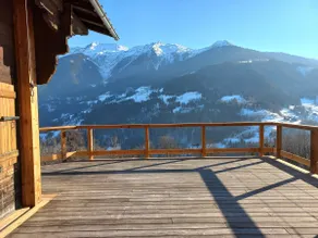 Authentic chalet with sauna - Image 2