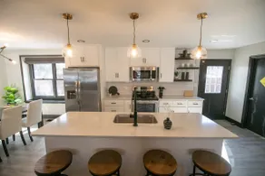 Stylish 3 BR Ranch in prime Carmel & Indy location - Image 4