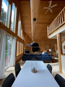 Modern Chalet in Sunny Central Oregon - Image 5