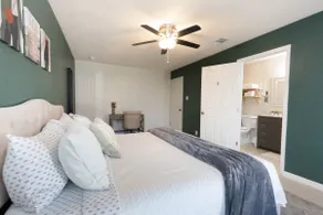 *Family getaway* Modern Home by SeaWorld&Lackland - Image 3