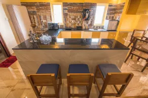 mezzanine villa W/T Hot Tub Jacuzzi - Image 4