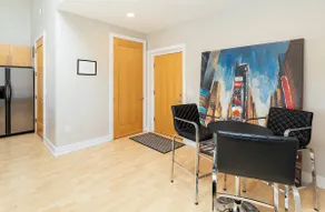 Walkable Downtown Penthouse Studio w/ City Views - Image 5