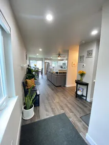 Huge Rental With No Chores! W/D, Garage & Office - Image 3