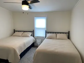 Newly Remodeled Close to Fishing and Restaurants - Image 2
