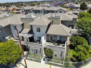 Chic LA townhouse near LAX/SoFi - Image 3