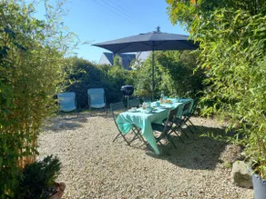 Townhouse 4 bedrooms 5 beds 2 bathrooms beach 150 m away. - Image 2