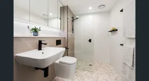 3 Bedroom Sub Penthouse Apartment in the heart of Newcastle - Image 4