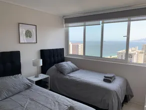 Beautiful ocean view with 1 parking space - Image 4
