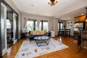 The Nelson & Plaza Condo w/ free parking! - Image 2