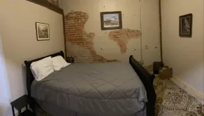 3 Bedroom, 2 Bathroom, Rustic Lodge Atmosphere - Image 2