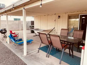 Cheerful 3 bedroom home in a quiet neighborhood! - Image 5