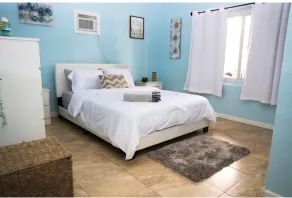 Comfy centric Miami 2 bedroom with Sofa sleeper. - Image 5