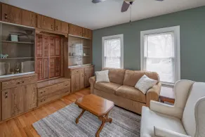 Convenient comfortable -2BR, 1B Bettendorf Home - Image 4