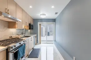 New 1bed/1bath | Close to Beach & G.G. Bridge - Image 3
