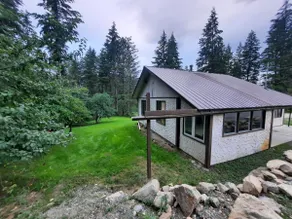 Salmon Valley Guest Ranch - Cozy 3 bedroom cottage - Image 2