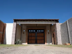 Gran Villa Rest House - Image 2