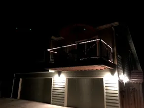 New Sunset Loft Guest House-Old Folsom-Kind Bed - Image 2