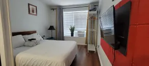 AKSUM- Location! Lovely Studio, Ensuite Shower, AC - Image 4