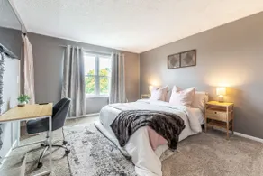 Relaxing 3 Bedroom Home - Image 3