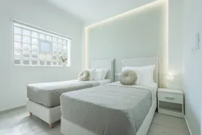 Onirion Anna's Home-Modern, Cozy & Panoramic Views - Image 3