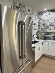 Modern * Chef Kitchen * Parking * Pet-Friendly - Image 3