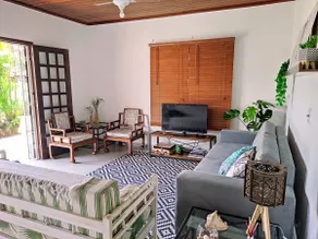 Spacious and cozy house to relax. - Image 2