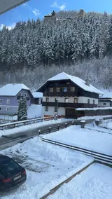 Center House - Image 4