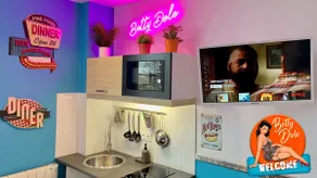 Betty Dole Studio - Downtown - WLAN Netflix - Image 3