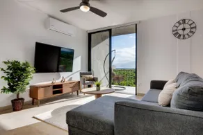 2/2 Ocean View Penthouse in Secure Gated Complex! - Image 2
