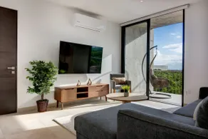 2/2 Ocean View Penthouse in Secure Gated Complex! - Image 3