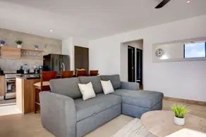 2/2 Ocean View Penthouse in Secure Gated Complex! - Image 5