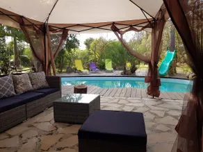 LA MARINE Piscine chauffée villa avec piscine 5 mn à pied de la mer - Image 2