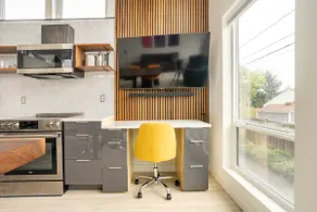 Spacious Modern 1-BR - Image 4