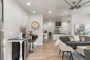 Spacious Beauty-Sleeps 8 - Image 5