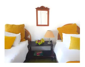 The Little Garden Cottage - Image 5