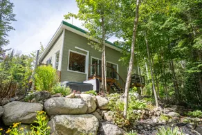 Chalet Ohana - Intimate forest and spa - Pets welcome! - Image 4