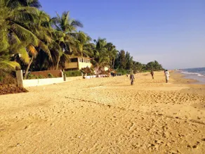 Saly, 150 m walk to the beach, beautiful apartment - Image 4