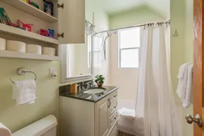 Old world charm meets modern swag in unique duplex - Image 5