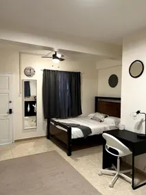 Fireside Suites Hidden Gem Central Georgetown - Image 4