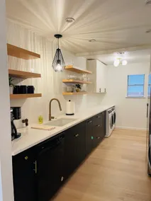 Charming Midcentury Dream Home - Image 5