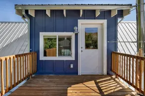 Blossom Availability-Cozy Blue House on Barr - Image 4