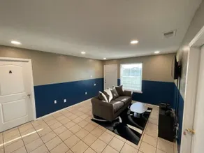 Amazing 2 bed/ 2 bath apartment. - Image 3