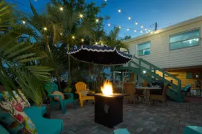A Tropical Beauty🏝🏠 Historic Charm + Modern Luxury - Image 5
