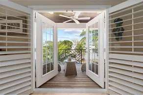 Key West feel steps from Historic downtown Stuart! - Image 2