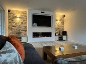 Luxurious 4 bedroom home in the heart of the Cotswolds with Hot Tub! - Image 3