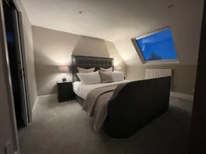 Luxurious 4 bedroom home in the heart of the Cotswolds with Hot Tub! - Image 5
