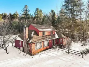 Hidden Stowe Gem:  Spacious Home on 100 Acres under 20 min drive to Stowe Mt. - Image 2