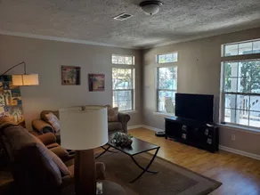 Sunrise Bay Cottage - Image 4